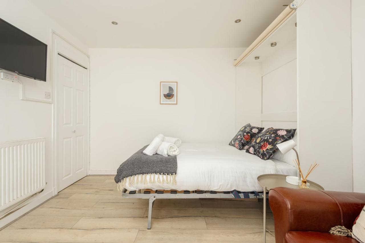 Central Studio Near Usher Hall & Edinburgh Castle ภายนอก รูปภาพ